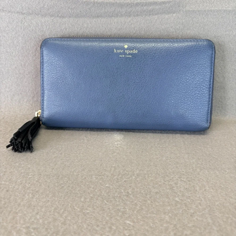 Kate Spade Neda Grey Street WLRU2264 Blue Leather Zip Around Wallet READ
